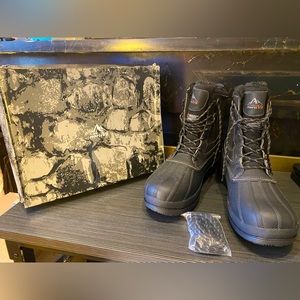 NEW IN BOX Men’s Nortiv8 Sz. 14 Water Resistant Insulated Fur-Lined Snow Boots